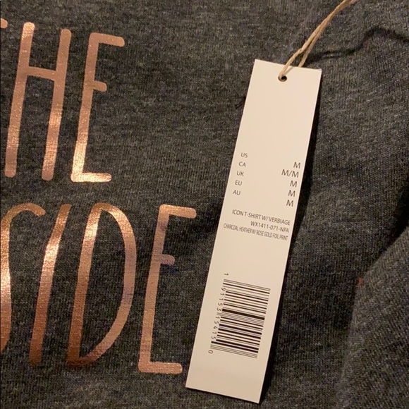 NWT Rae Dunn Tee “On the bright side.” M - Picture 4 of 4